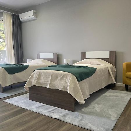 Luxury Villa In هيبيرا غْريندي المظهر الخارجي الصورة